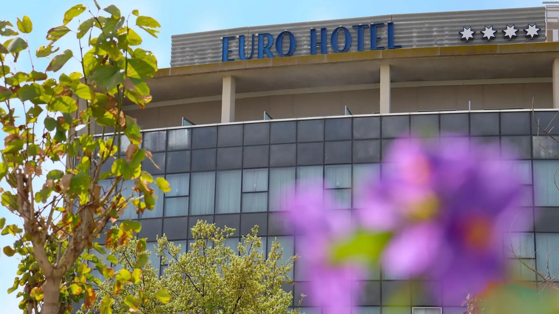 Eurohotel Barcelona Granvia Fira L'Hospitalet de Llobregat 4*,